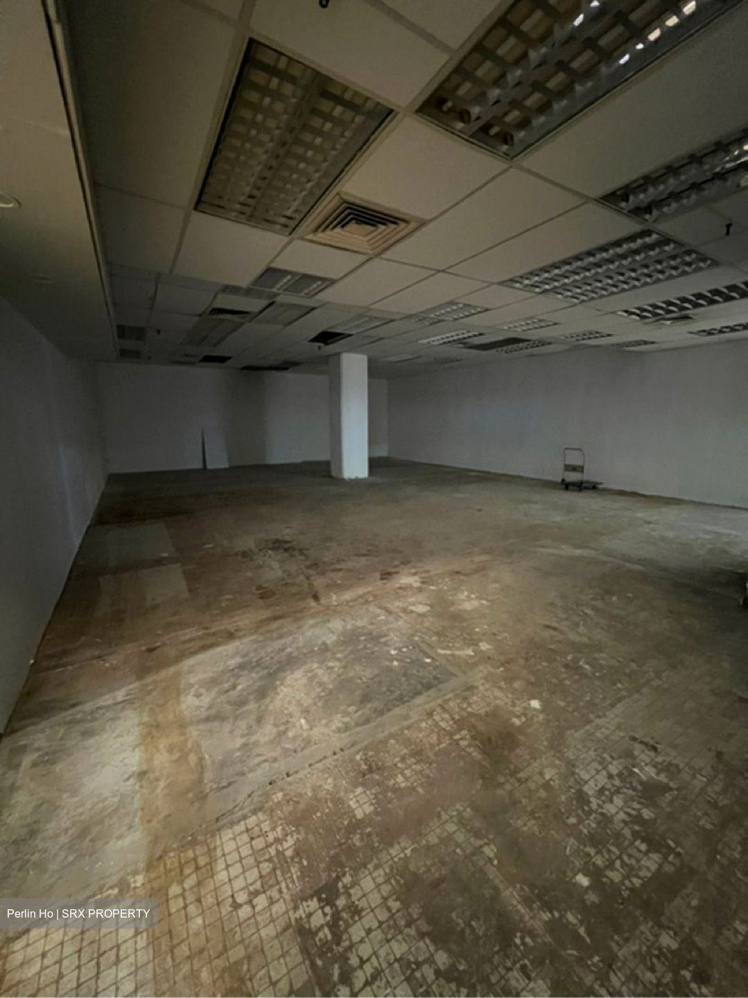 Katong Shopping Centre (D15), Shop House #491221901